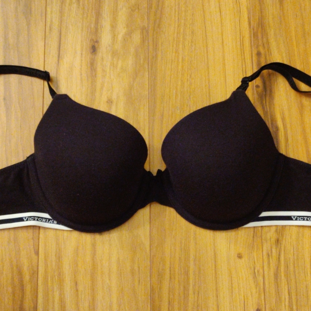 Black Victoria Secret Bra